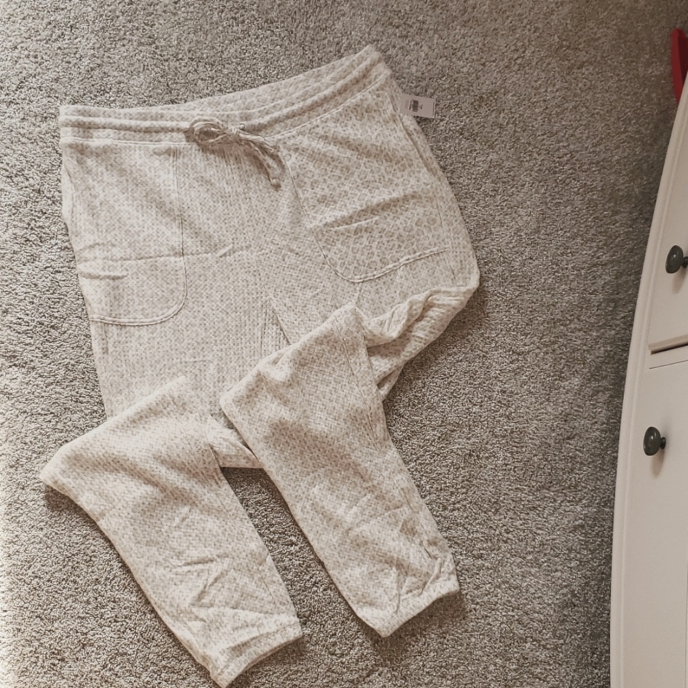 Old navy leopard print joggers